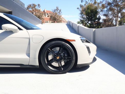 Certified 2023 Porsche Taycan 4S AWD/4WD image 11