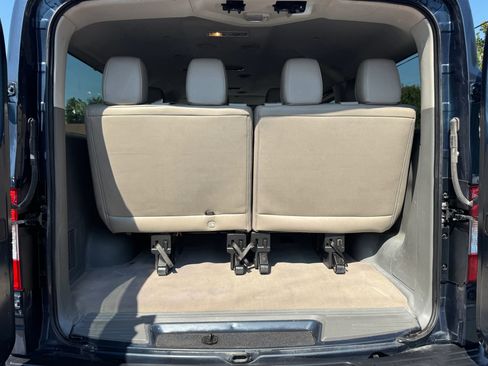 Used 2020 Nissan NV 3500 SL image 12