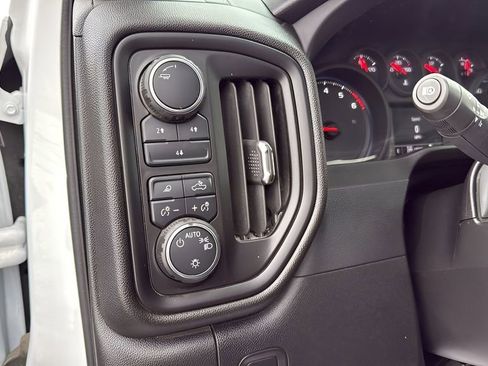 Used 2025 Chevrolet Silverado 2500 W/T w/ WT Convenience Package AWD/4WD image 23