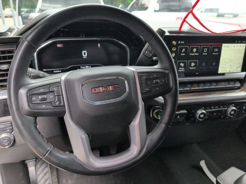 Used 2024 GMC Sierra 1500 Elevation w/ LPO, Elevation Black Package AWD/4WD image 12