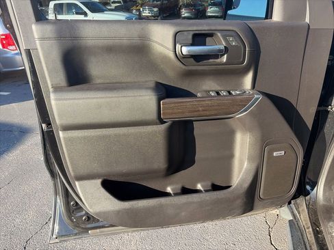 Used 2020 Chevrolet Silverado 1500 RST w/ All-Star Edition image 13