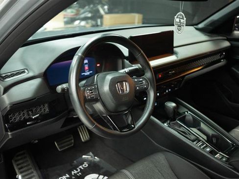 Used 2024 Honda Accord Sport image 8