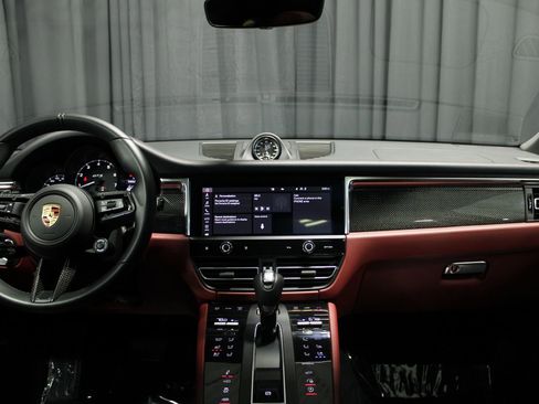 Certified 2024 Porsche Macan GTS w/ Premium Plus Package image 4