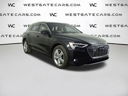 Used 2019 Audi e-tron Prestige w/ Prestige Package