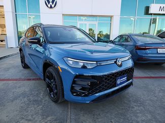 New 2026 Volkswagen Tiguan SE R-Line video 1