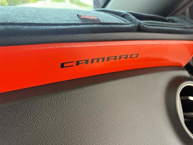 Used 2011 Chevrolet Camaro LS RWD image 27
