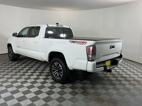 Used 2020 Toyota Tacoma TRD Sport image 6