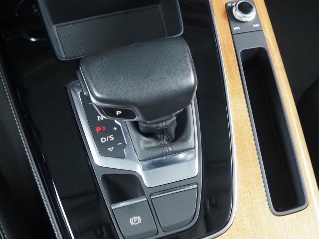 Used 2023 Audi Q5 2.0T Premium Plus w/ S Line w/ Premium Plus Package AWD/4WD image 40