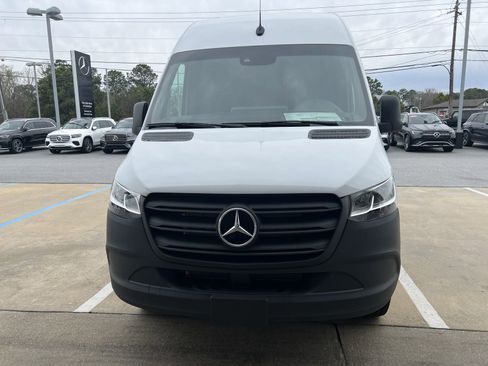 New 2024 Mercedes-Benz Sprinter 2500 image 4