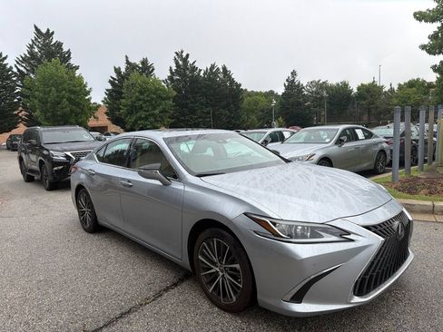 Certified 2023 Lexus ES 350 w/ Premium Package FWD image 10