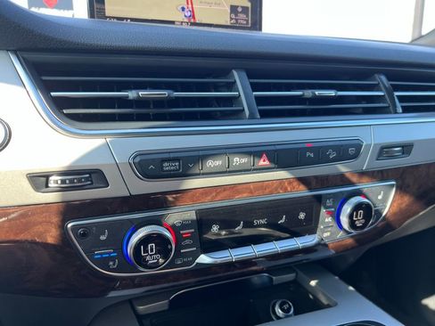 Used 2019 Audi Q7 2.0T Premium Plus w/ Premium Plus Package image 49