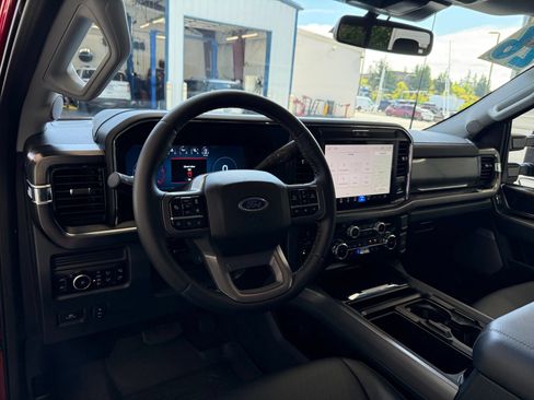 Used 2026 Ford F250 Lariat w/ Black Appearance Package AWD/4WD image 12