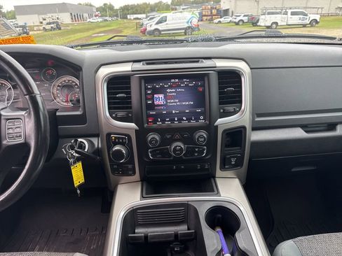 Used 2018 RAM 1500 Big Horn image 10
