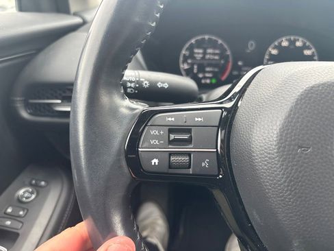 Used 2024 Honda HR-V EX-L image 13