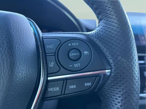 Used 2022 Toyota Avalon Limited w/ Advanced Safety Package FWD image 15
