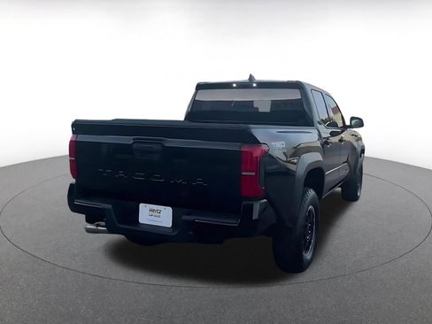 Used 2025 Toyota Tacoma TRD Off-Road AWD/4WD image 14