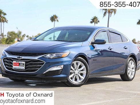 Used 2022 Chevrolet Malibu LT FWD image 1