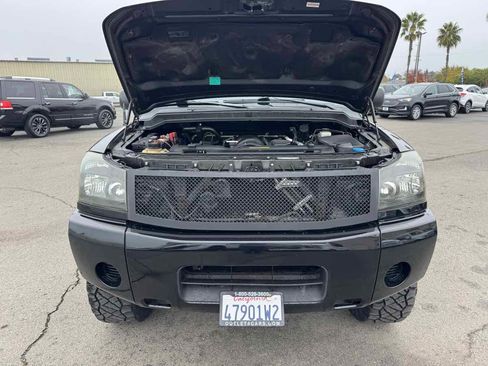 Used 2012 Nissan Titan S image 38