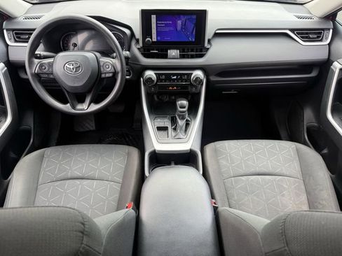 Used 2024 Toyota RAV4 XLE w/ Convenience Package FWD image 11