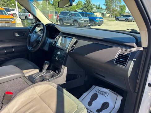 Used 2016 Ford Flex SEL w/ Equipment Group 202A AWD/4WD image 24