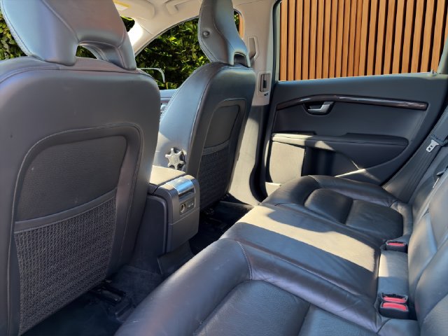 Used 2013 Volvo XC70 T6 AWD/4WD image 9