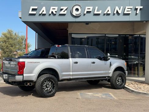 Used 2022 Ford F250 Lariat w/ Tremor Off-Road Package image 5