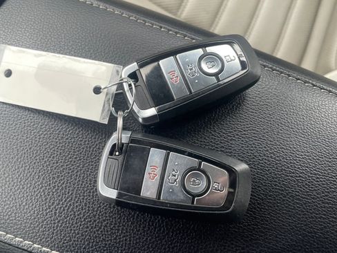 Used 2019 Ford Fusion S image 30