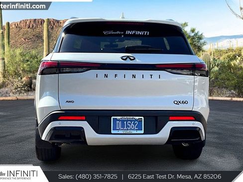 Used 2025 INFINITI QX60 Luxe w/ Black Edition image 4