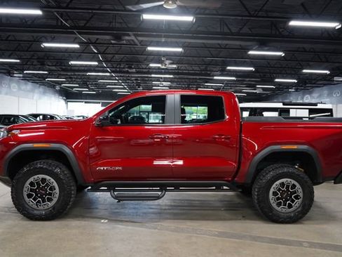 Used 2023 GMC Canyon AT4X w/ Edition 1 AWD/4WD image 2