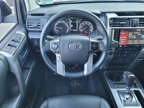Used 2023 Toyota 4Runner Limited image 11