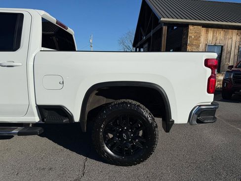 Used 2023 Chevrolet Silverado 2500 LT w/ Convenience Package image 37
