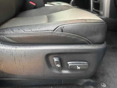 Used 2022 Toyota 4Runner SR5 Premium w/ Moonroof Package image 22