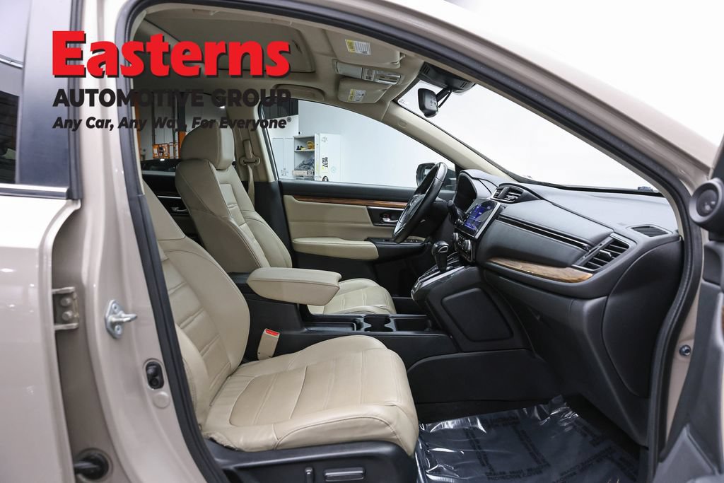 Used 2018 Honda CR-V Touring image 25