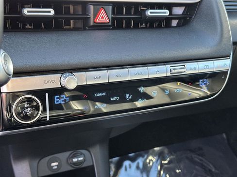 Used 2024 Hyundai Ioniq 5 Limited image 26