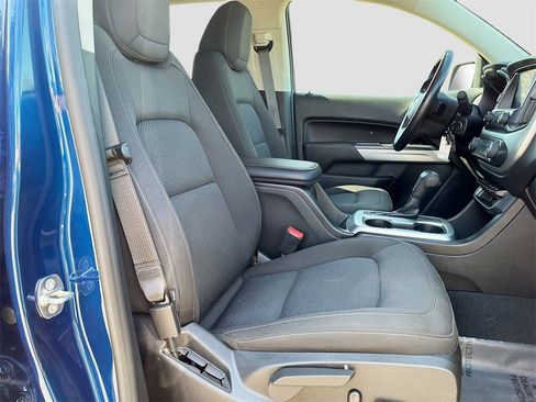 Used 2019 Chevrolet Colorado LT w/ LT Convenience Package image 24