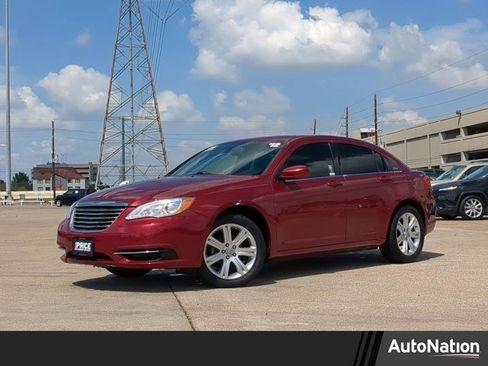 Used 2012 Chrysler 200 Touring image 1