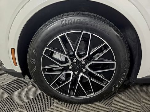 Used 2025 Ford Mustang Mach-E Premium AWD/4WD image 9