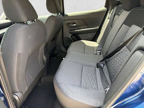 Used 2025 Nissan Kicks SV FWD image 18