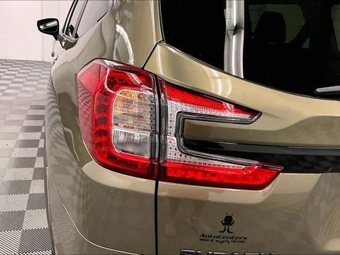 Used 2025 Subaru Ascent Bronze Edition AWD/4WD image 37