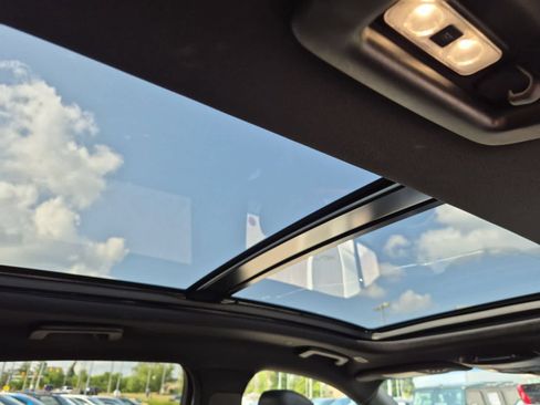 Used 2019 Lincoln Nautilus Reserve AWD/4WD image 22