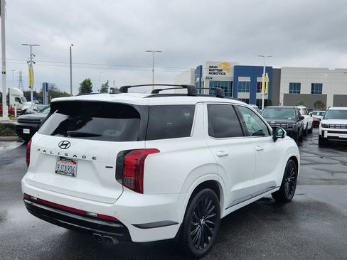 Used 2024 Hyundai Palisade Calligraphy image 7