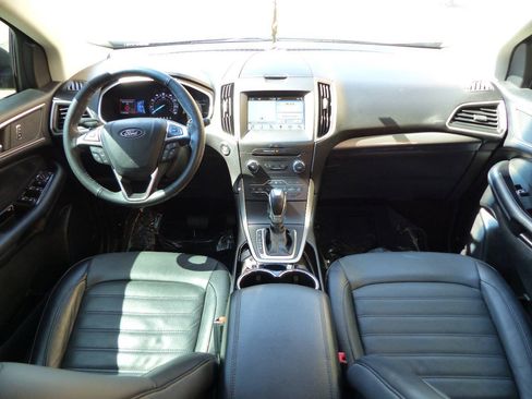 Used 2018 Ford Edge SEL w/ Equipment Group 201A FWD image 35