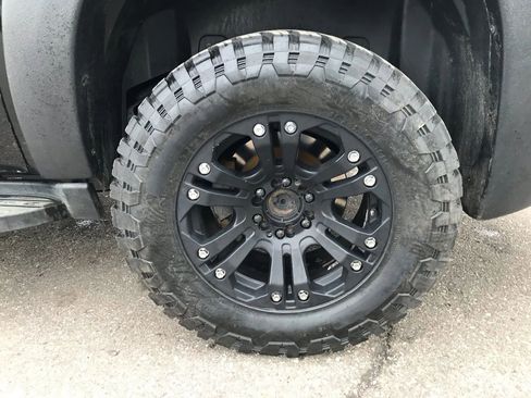 Used 2013 Chevrolet Avalanche LT w/ All-Star Edition image 11