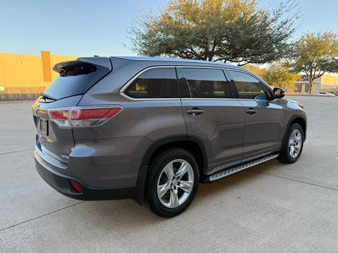 Used 2015 Toyota Highlander Limited image 5