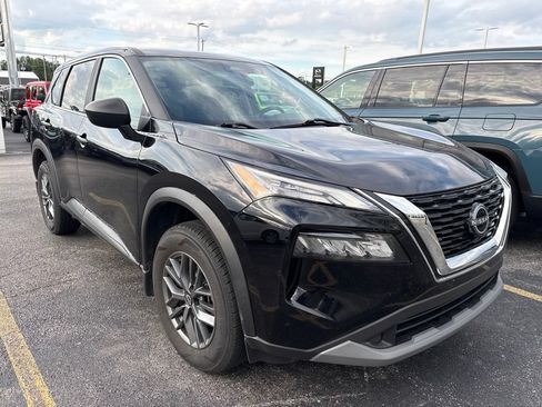 Used 2023 Nissan Rogue S AWD/4WD image 1