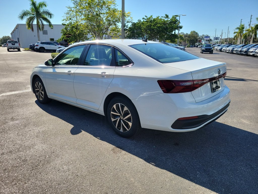 Used 2025 Volkswagen Jetta S FWD image 8