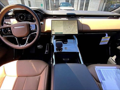 New 2025 Land Rover Range Rover Sport Autobiography AWD/4WD image 13