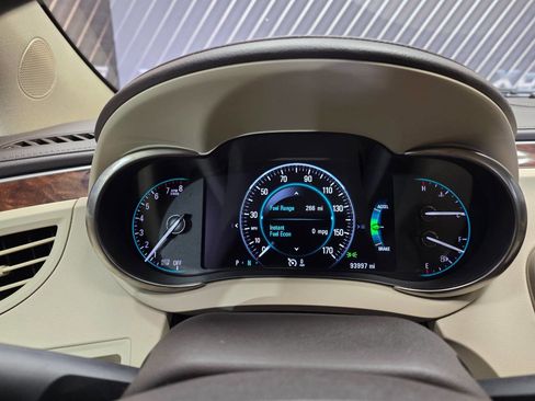 Used 2015 Buick LaCrosse image 20