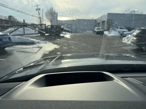 Used 2023 Land Rover Range Rover Sport SE Dynamic image 22