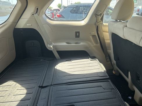 Used 2020 Nissan Pathfinder SV w/ Cargo Package image 5